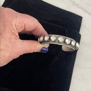 Chic Silver Bracelet with Clear Accents